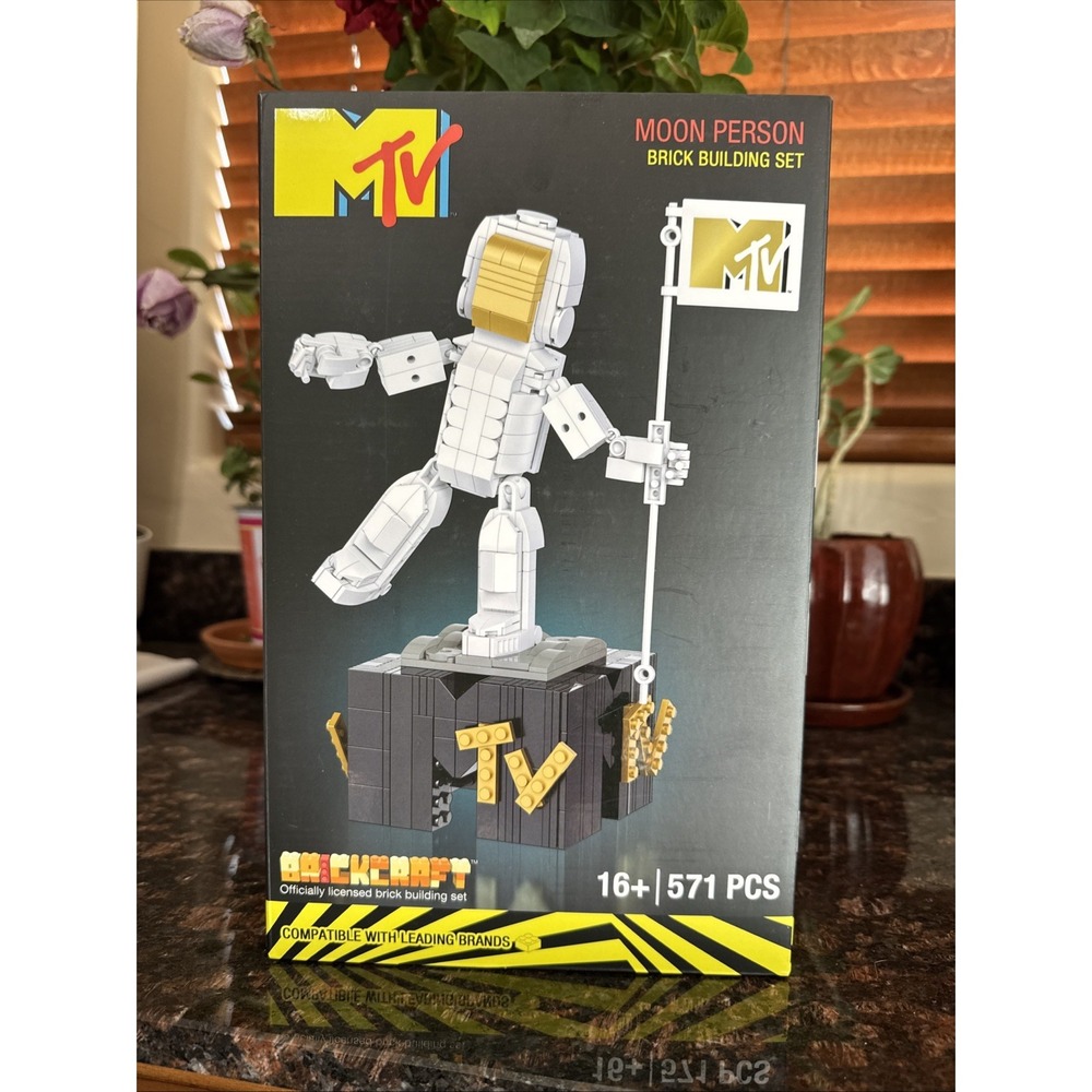 Brickcraft MTV Moon Person Brick Building Lego Set Retro Nostalgic NEW